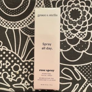 Grace & Stella rose spray